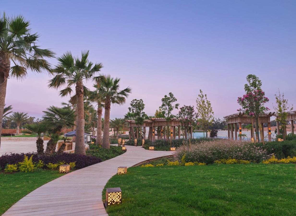 City Of Dreams Mediterranean - Integrated Resort, Casino & Entertainment Limassol Exteriör bild The Village