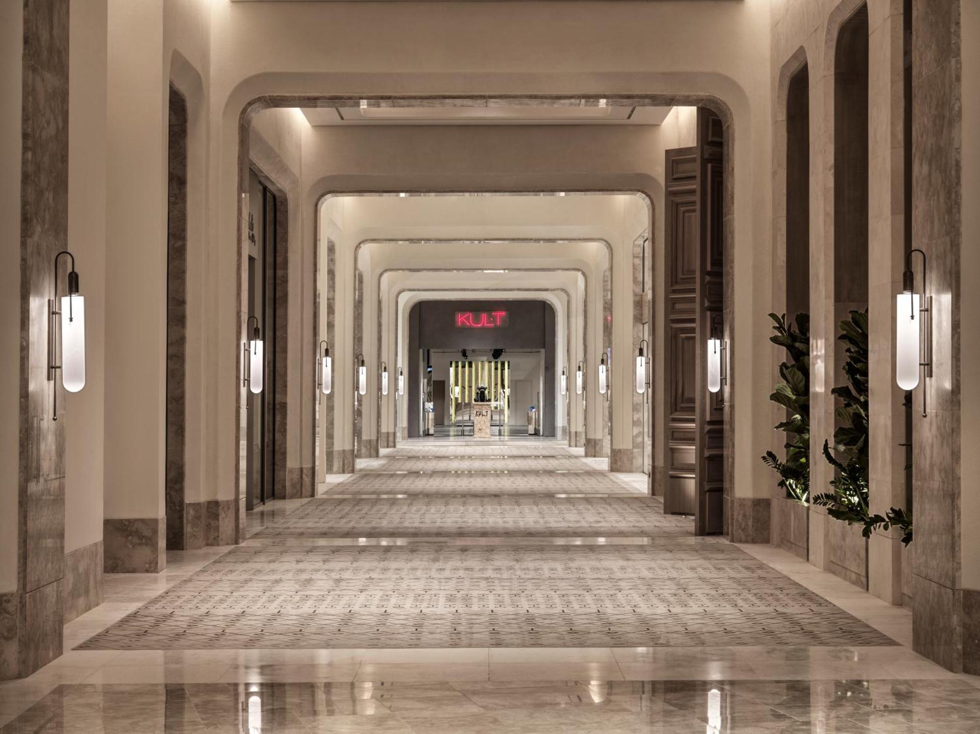 City Of Dreams Mediterranean - Integrated Resort, Casino & Entertainment Limassol Exteriör bild The interior of the hotel